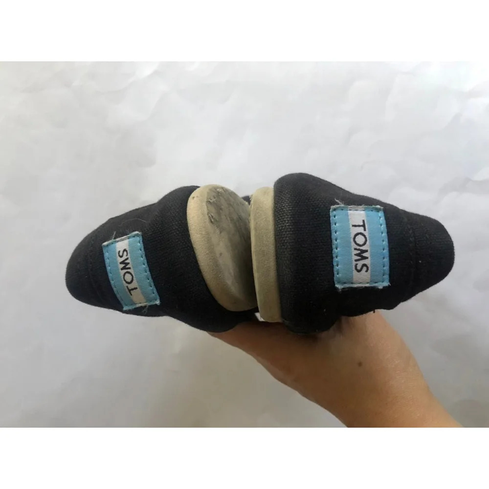 TOMS Women’s Canvas Slip-on flat shoes Size 8 - Picture 4 of 7